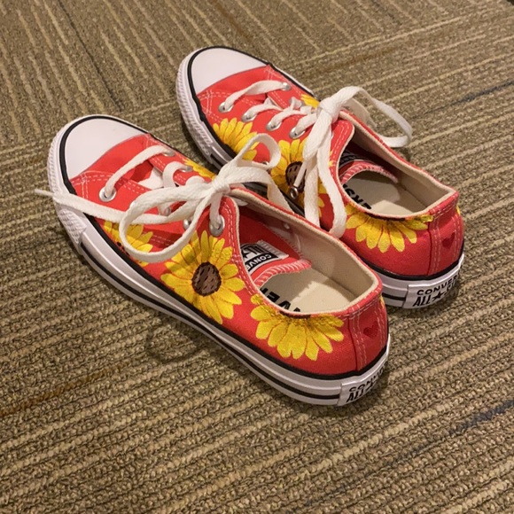 Painted converse size 6 - Picture 5 of 7